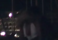 与Peta Jensen在酒店房间