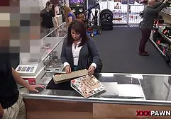 在屁股他妈的