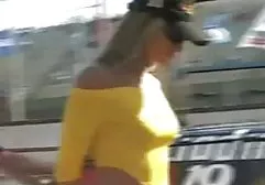 把女朋友放在爷爷身边