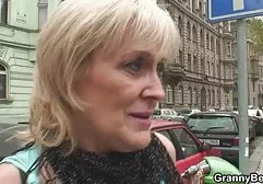 GORGEOUS CATHERINE SORKS（66）