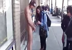 暨在脸上