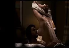 Berkova她的朋友和不寻常他妈的