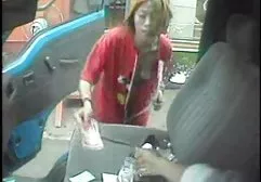 性与成熟的小圆面包