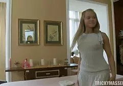 Teeny Lovers  - 充满激情的青少年乱搞像荡妇