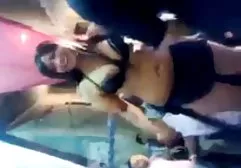 与Izzy Dolphin的热烈性交